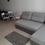 Grojecka 194 - Cozy Studio By Homeprime